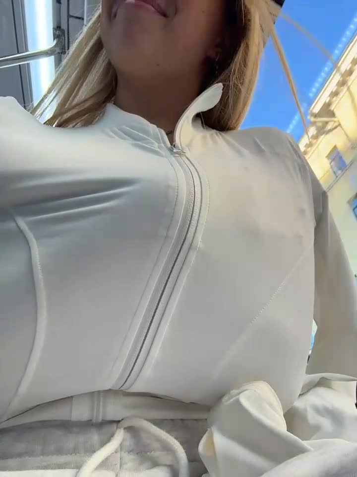 Liza_risky